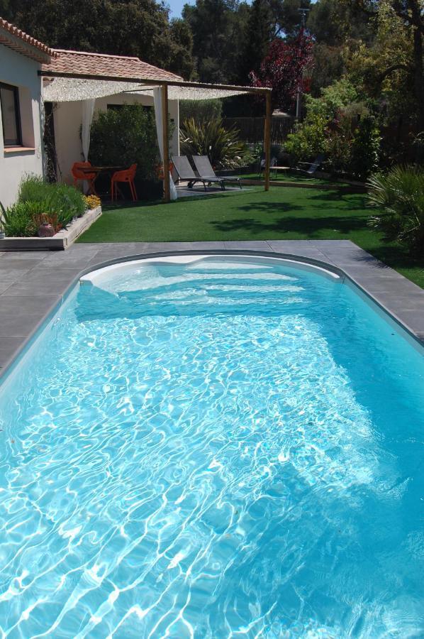 Le Clos Des Barelles Six-Fours-les-Plages Esterno foto